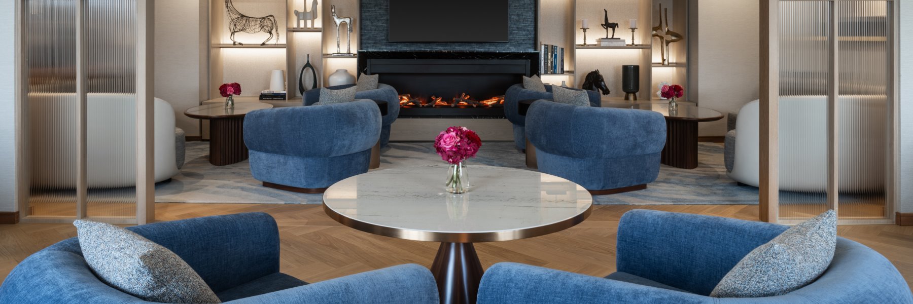 Club Lounge At The Ritz-Carlton Dallas, Las Colinas